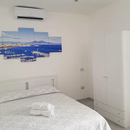 Feriehus Casa Vacanza Mergellina Napoli
